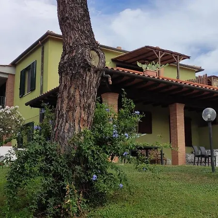 Alloggio per agriturismo Poggio All'olivo Follonica